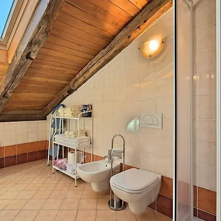 Paradise Porec Gedici